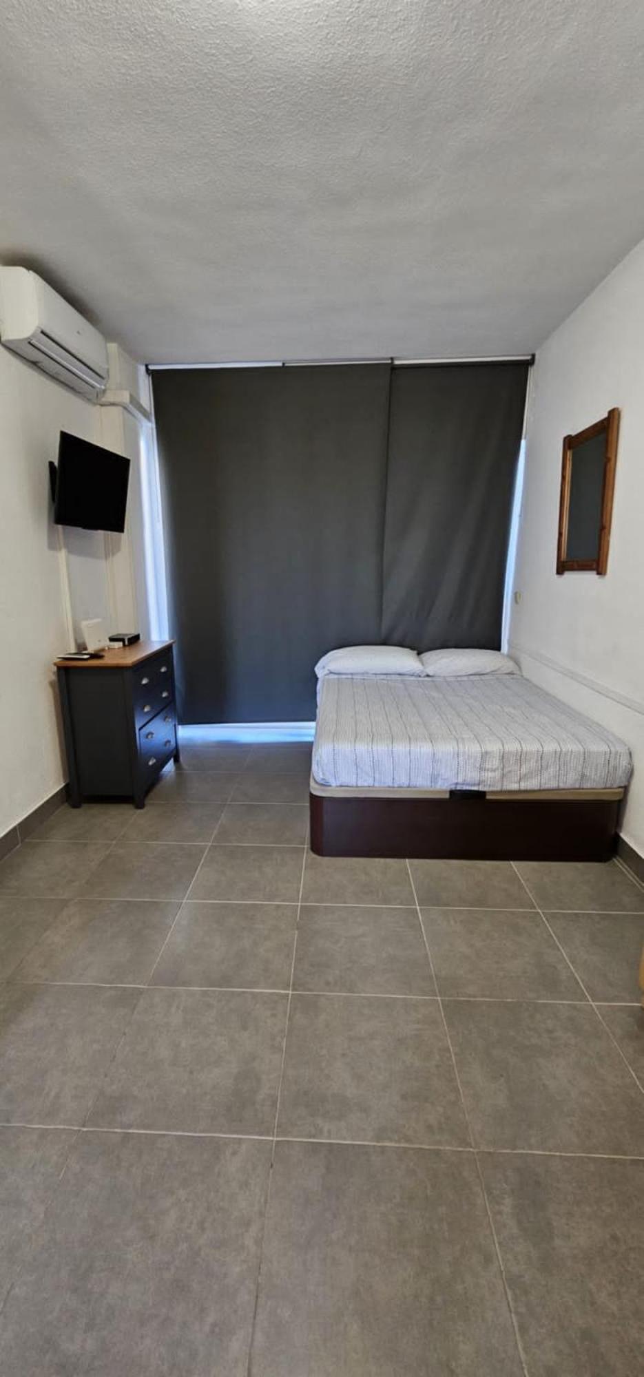 Nice Studio With Pool And Internet Fiber Torremolinos Exterior foto